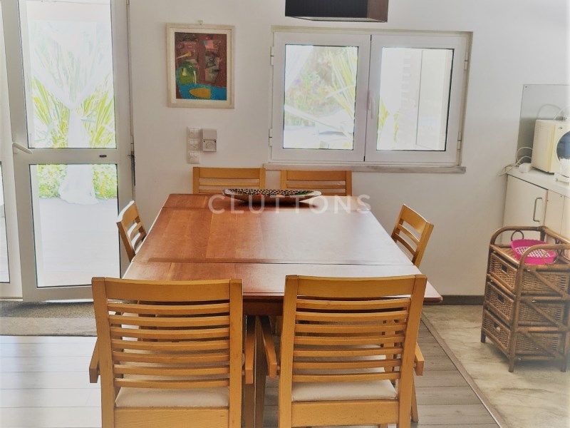 house 10 Rooms for sale on Grândola (7570)