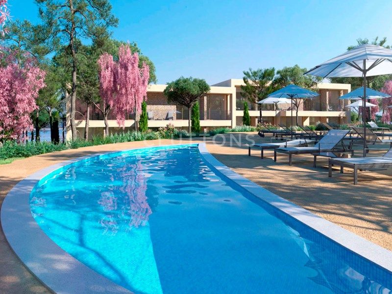 apartment 7 Rooms for sale on Óbidos (2510)