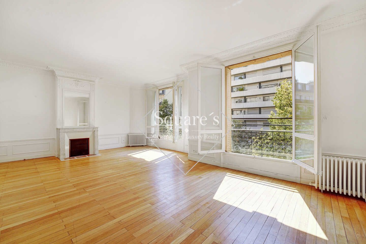 apartment 4 Rooms for sale on Paris 7ème (75007)