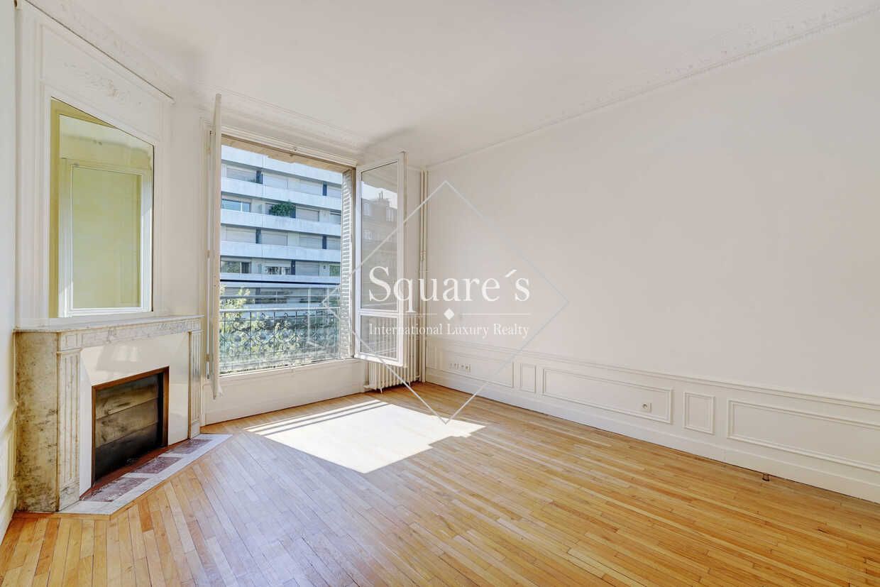 apartment 4 Rooms for sale on Paris 7ème (75007)