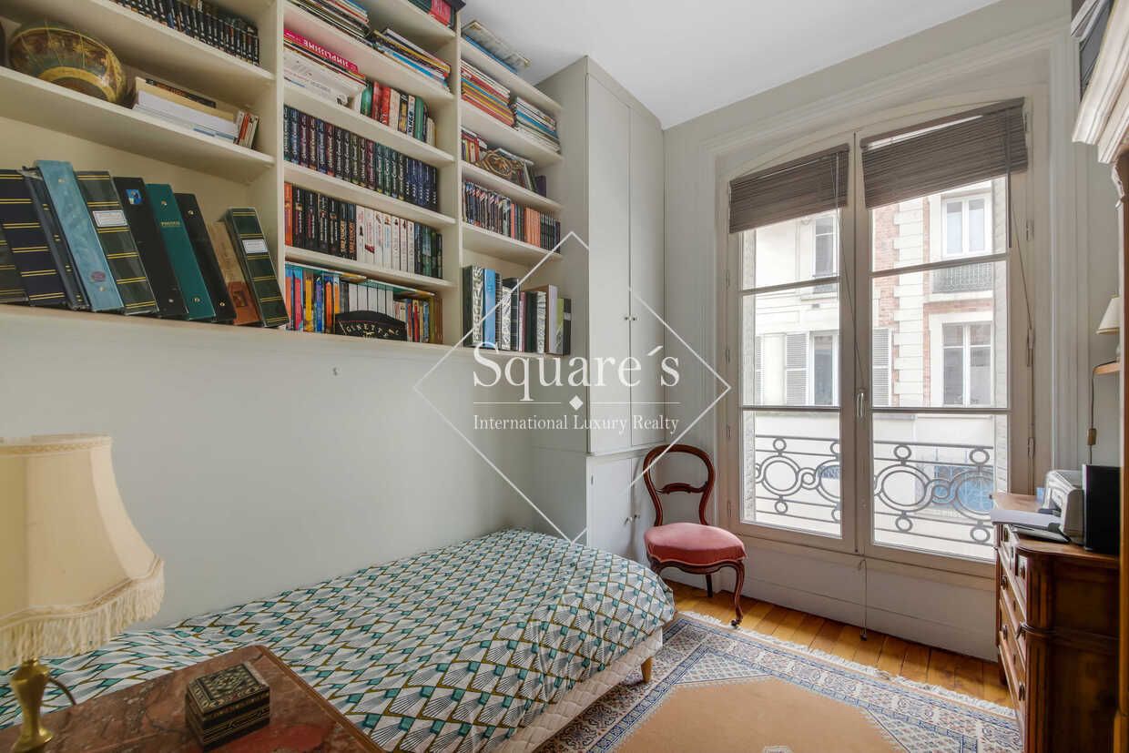 apartment 5 Rooms for sale on Paris 16ème (75016)