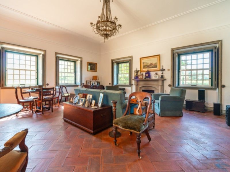 farmhouse 26 Rooms for sale on Alenquer (2580)