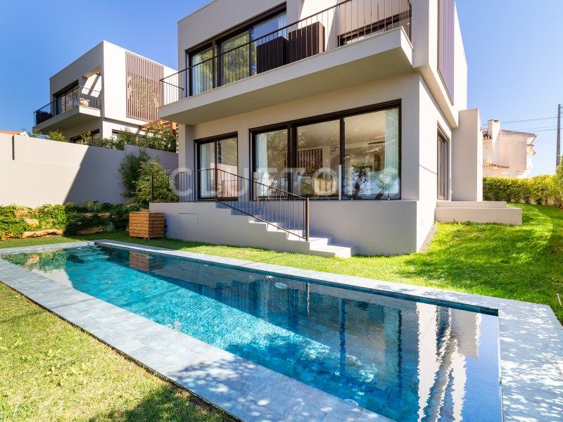 maison 8 Pièces en vente sur Cascais (2755)