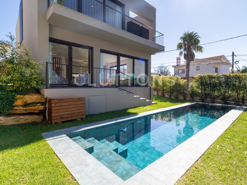 maison 8 Pièces en vente sur Cascais (2755)