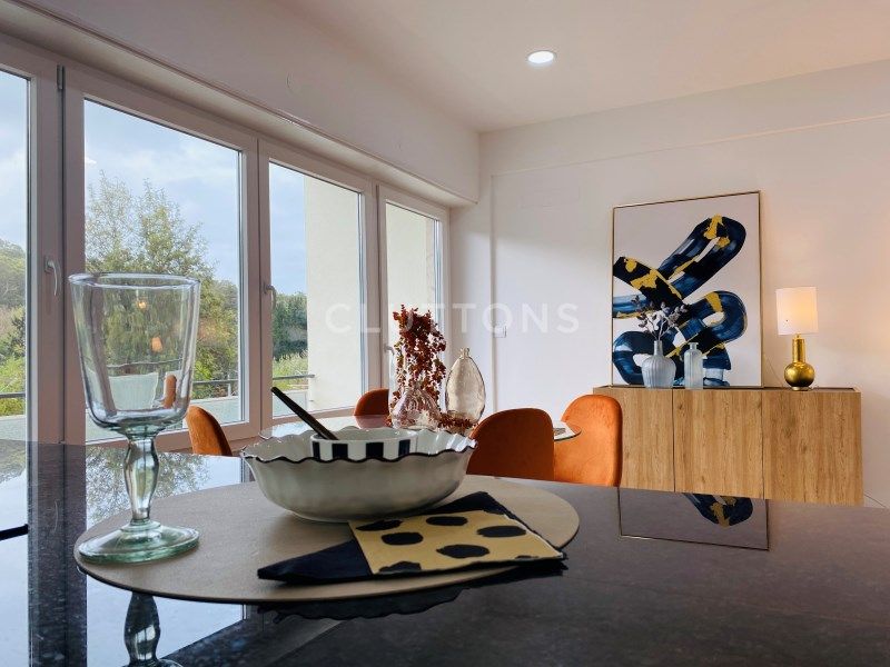 apartment 5 Rooms for sale on Lisboa (1500)