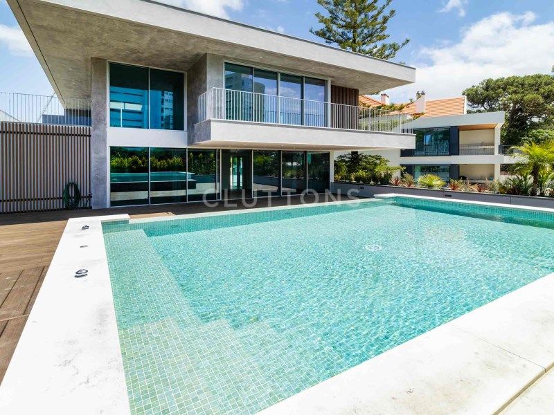 apartment 9 Rooms for sale on Cascais (2750)