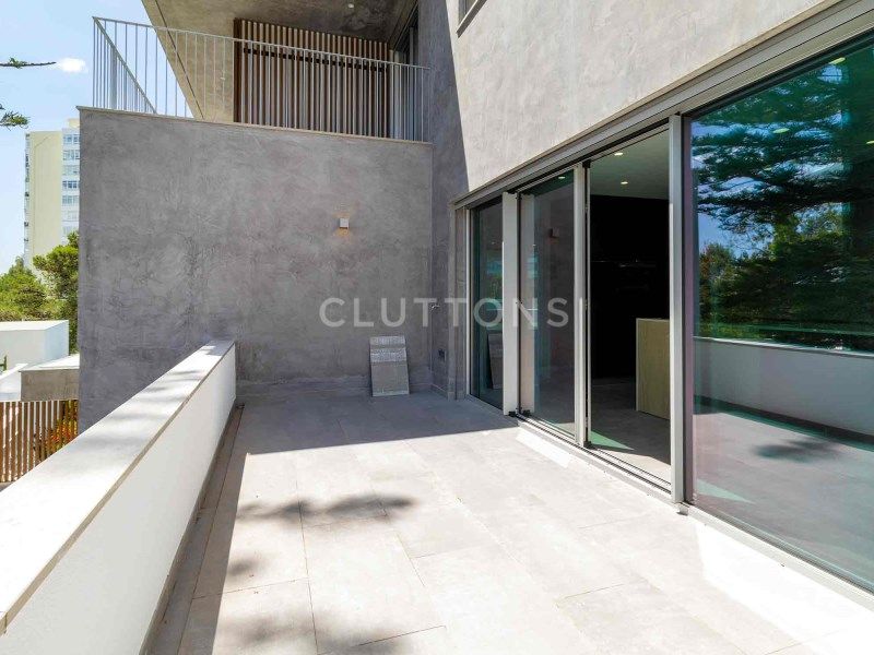 apartment 9 Rooms for sale on Cascais (2750)