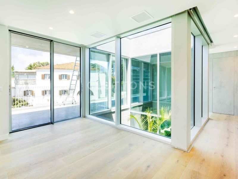 apartment 9 Rooms for sale on Cascais (2750)
