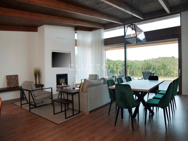 house 5 Rooms for sale on Óbidos (2510)