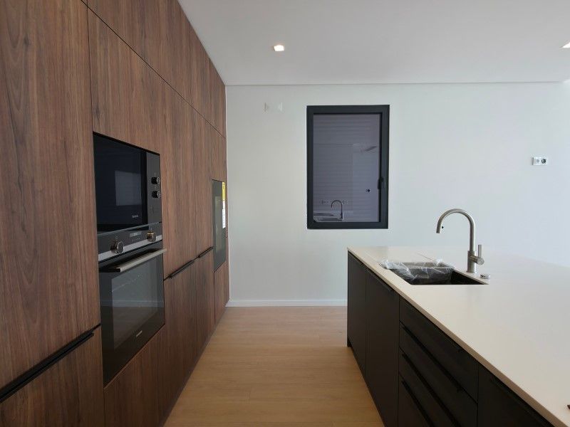 house 10 Rooms for sale on Cascais (2755)