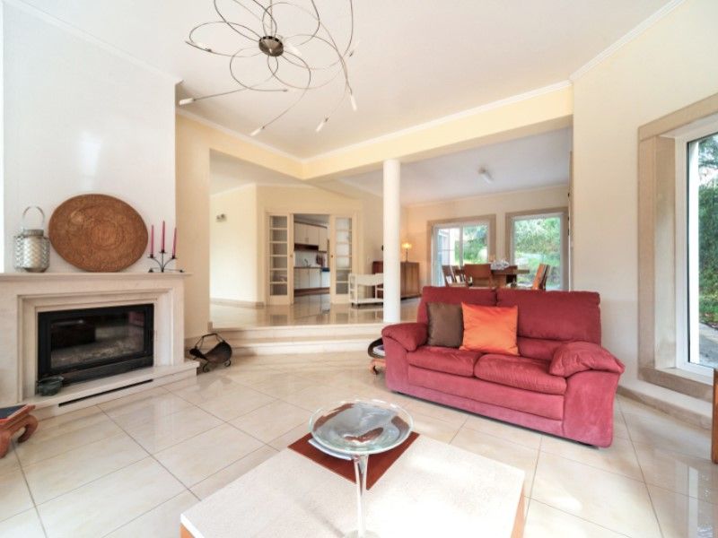 house 9 Rooms for sale on Sintra (2710)