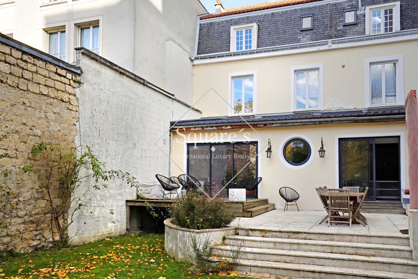 maison 11 Pièces en vente sur Asnières (92600)