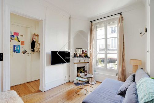 Sale Apartment Paris 17ème 2 Rooms 37 m²