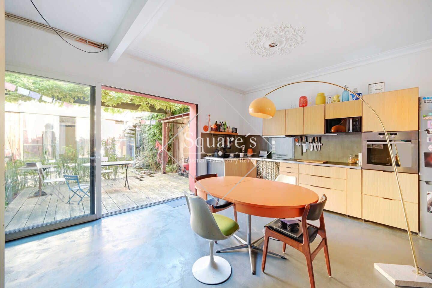 house 7 Rooms for sale on MONTREUIL (93100)