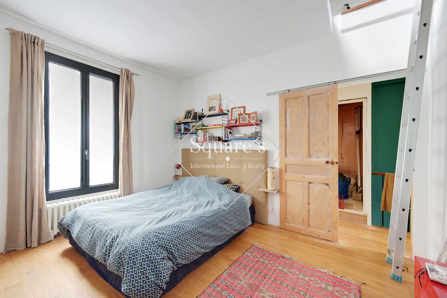 house 7 Rooms for sale on MONTREUIL (93100)