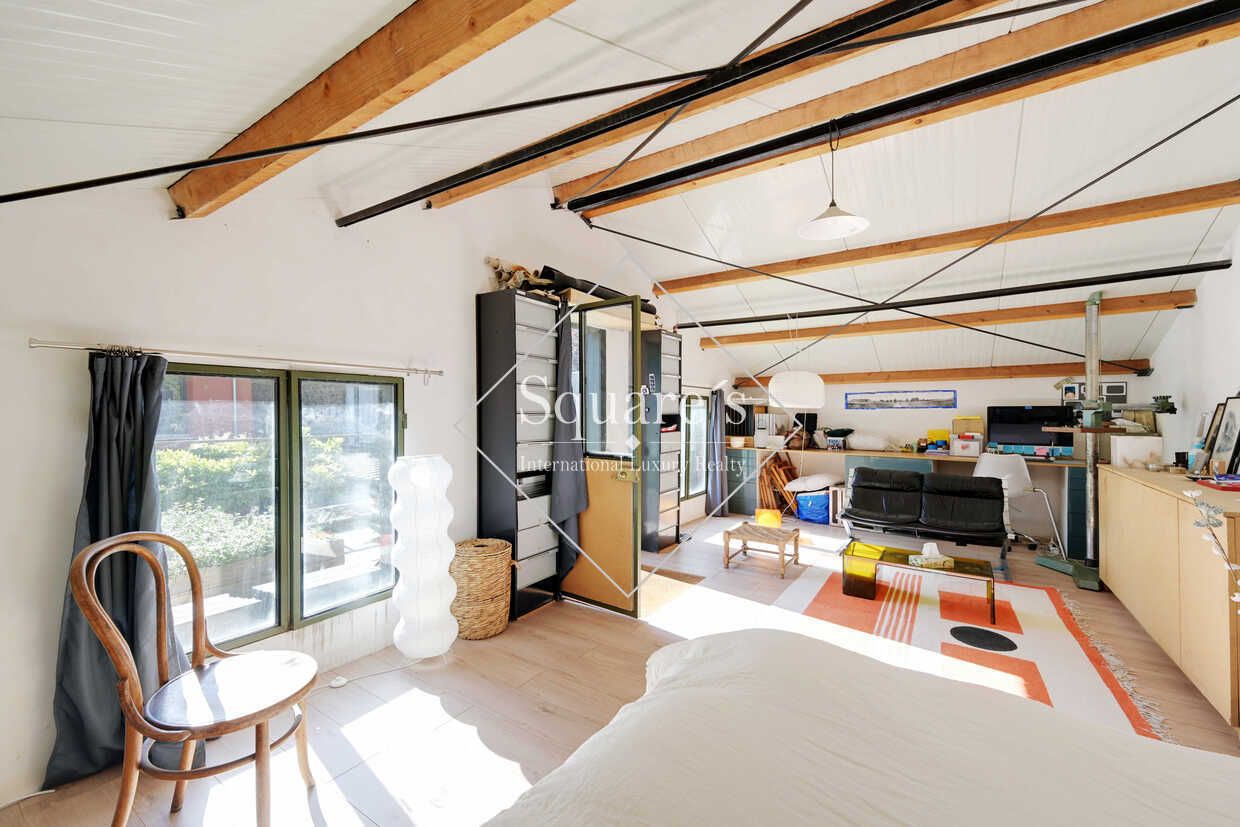 house 7 Rooms for sale on MONTREUIL (93100)