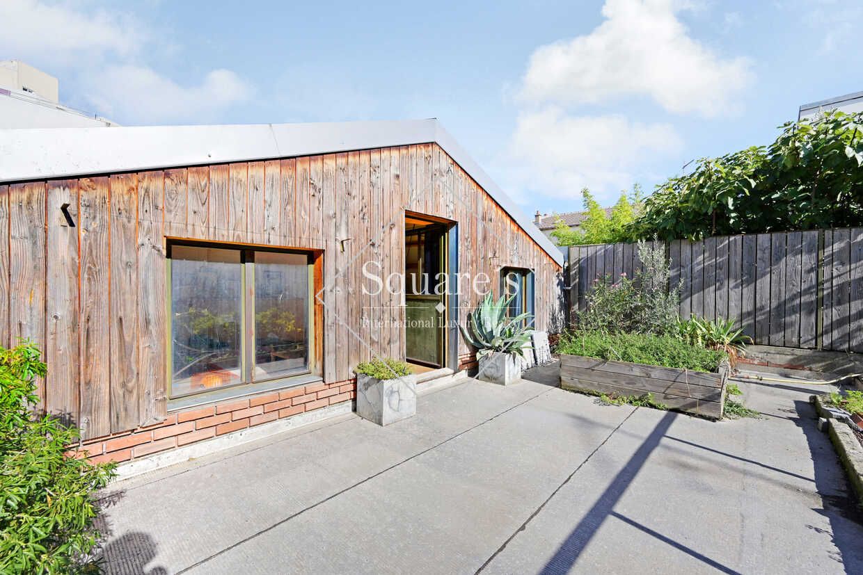 house 7 Rooms for sale on MONTREUIL (93100)