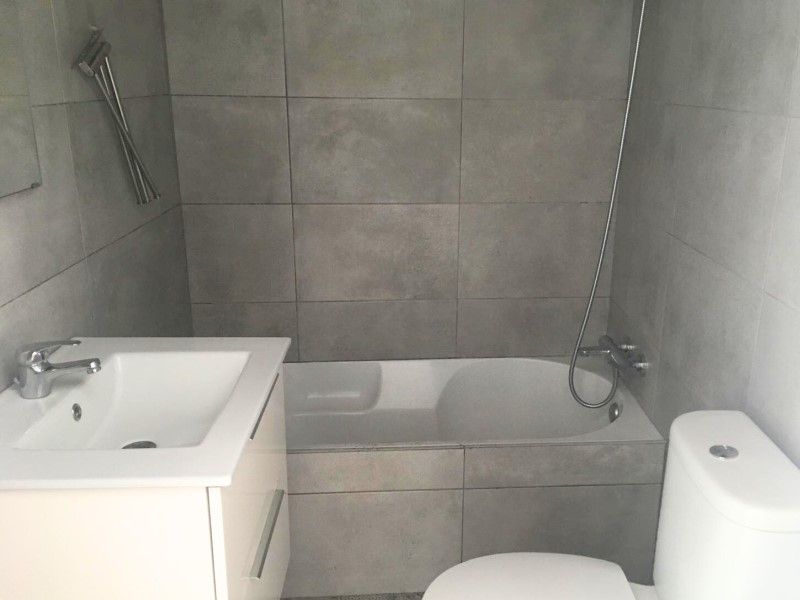 building for sale on Setúbal (2925)