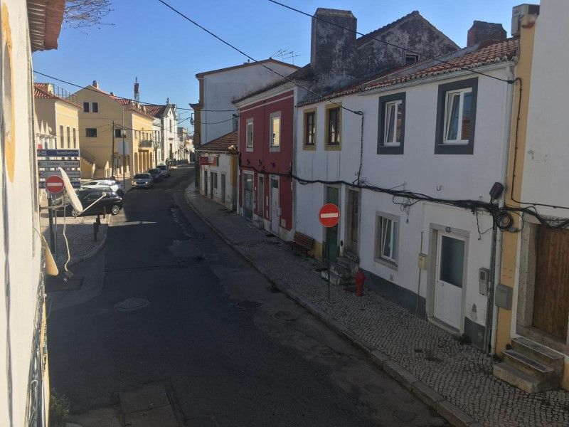 building for sale on Setúbal (2925)