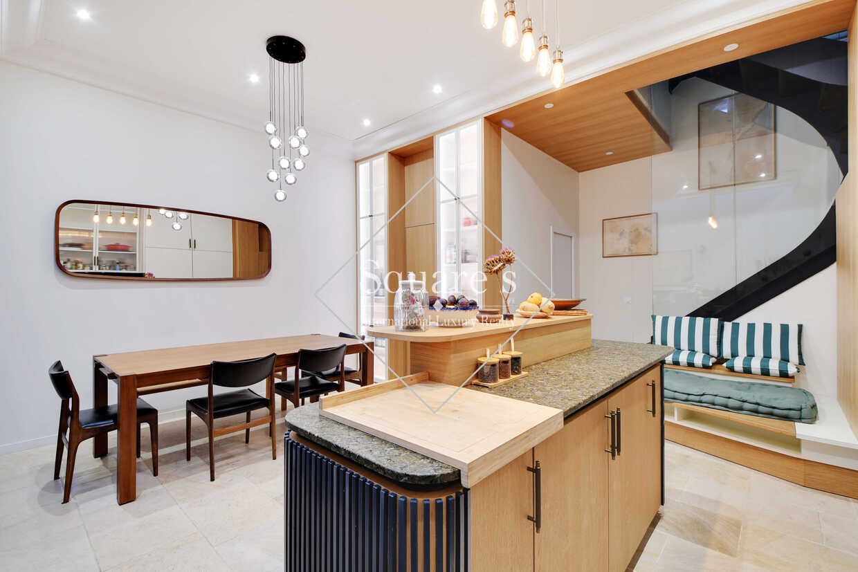 house 5 Rooms for sale on Paris 16ème (75016)