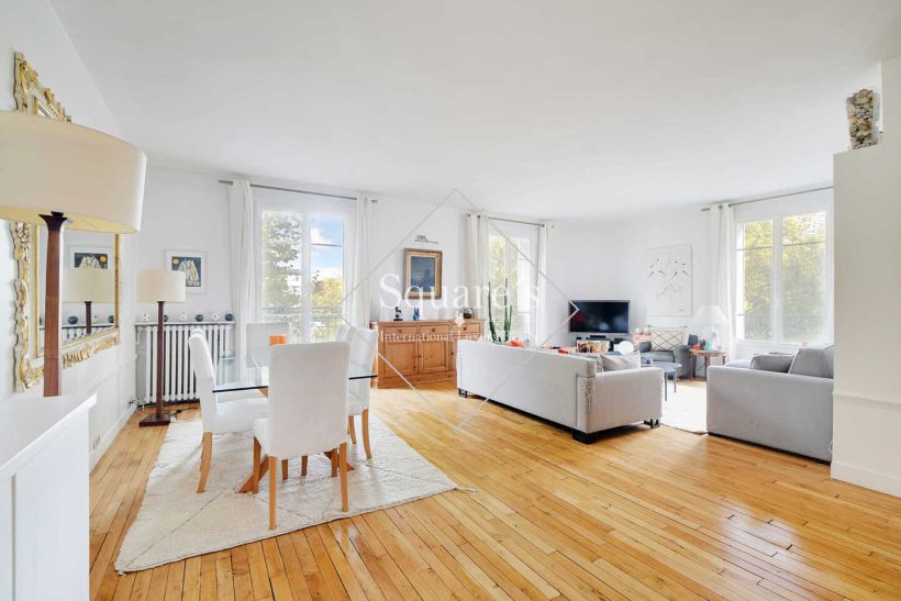apartment 5 Rooms for sale on Neuilly-sur-Seine (92200)