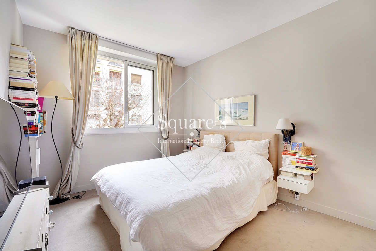 apartment 4 Rooms for sale on Neuilly-sur-Seine (92200)