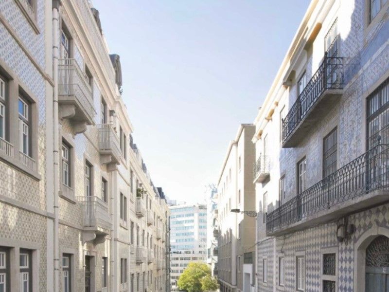 apartment 6 Rooms for sale on Lisboa (1050)