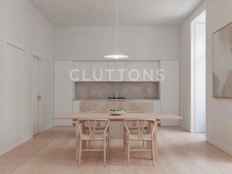 apartment 6 Rooms for sale on Lisboa (1050)