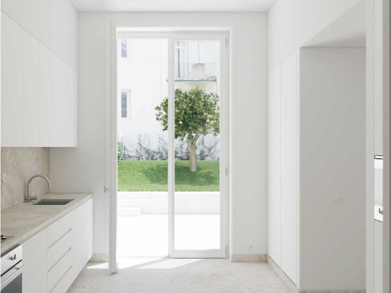 apartment 6 Rooms for sale on Lisboa (1050)