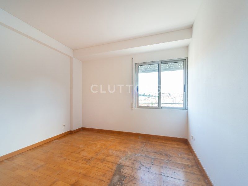 apartment 10 Rooms for sale on Sintra (2735)