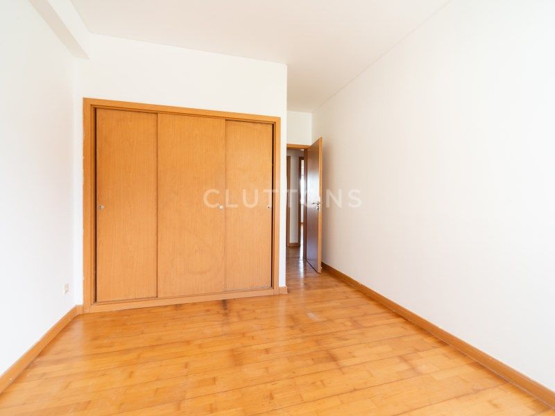 apartment 10 Rooms for sale on Sintra (2735)