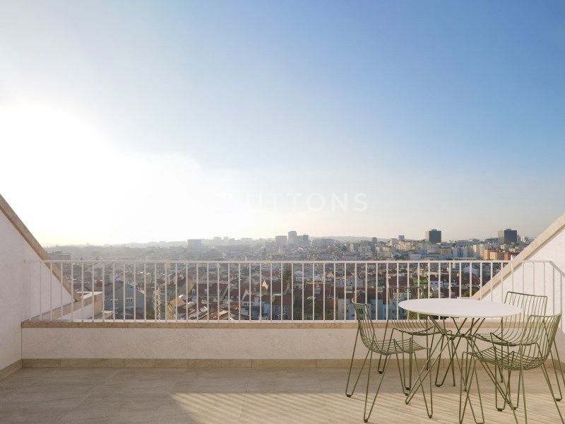 apartment 5 Rooms for sale on Lisboa (1900)