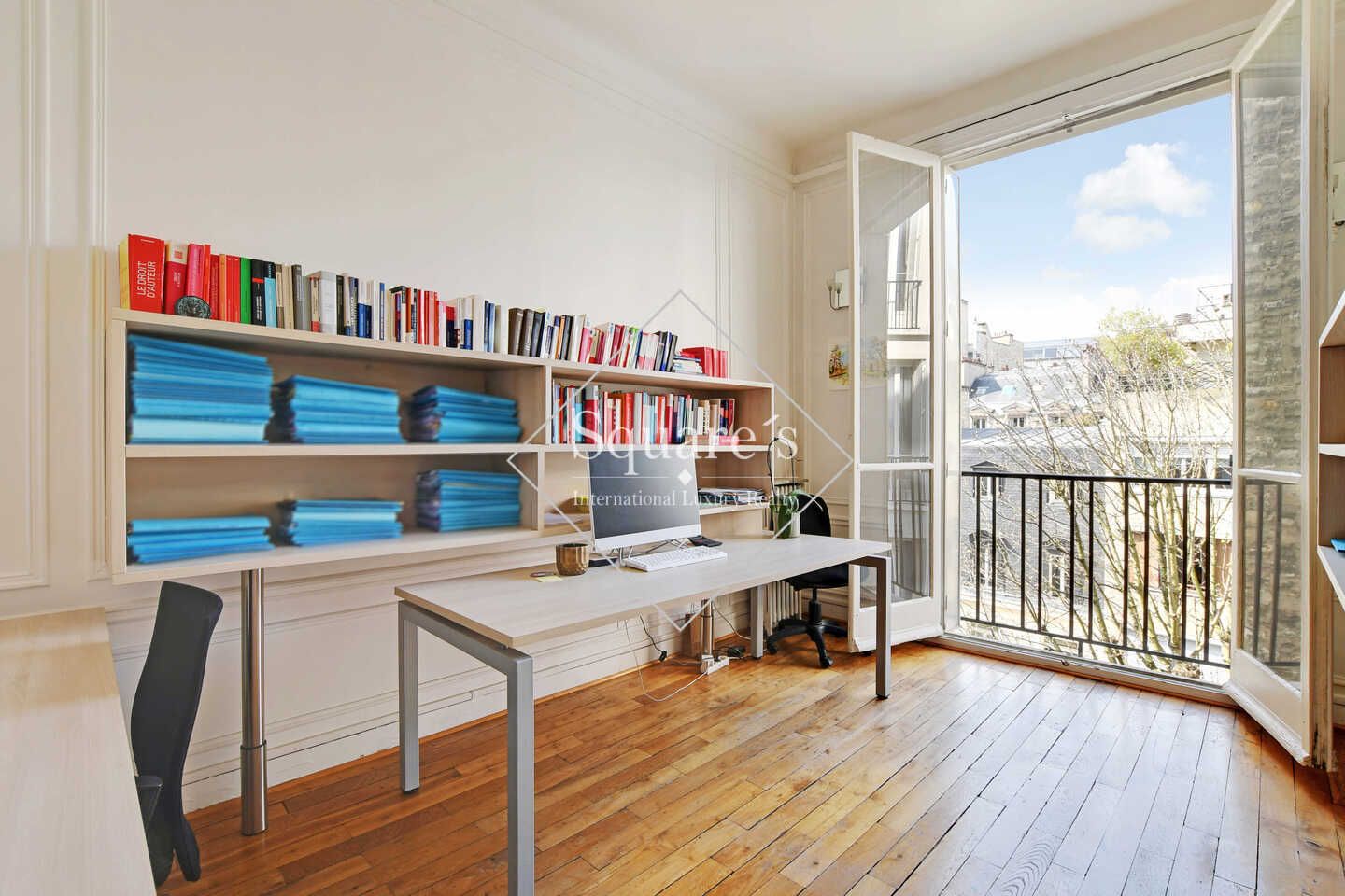 apartment 5 Rooms for sale on Paris 16ème (75016)