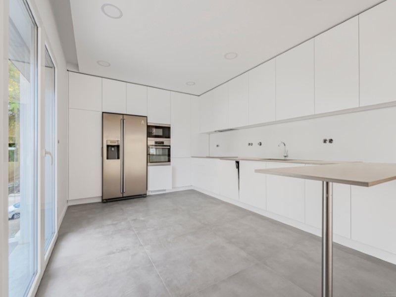 appartement 8 Pièces en vente sur Cascais (2765)