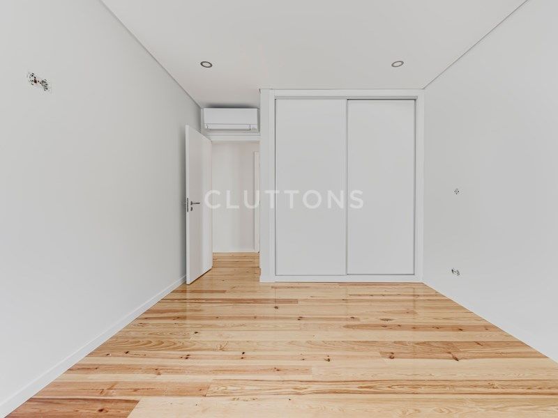 apartment 8 Rooms for sale on Cascais (2765)