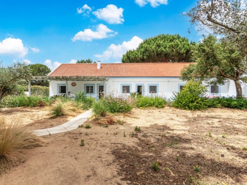 maison 8 Pièces en vente sur Grândola (7570)