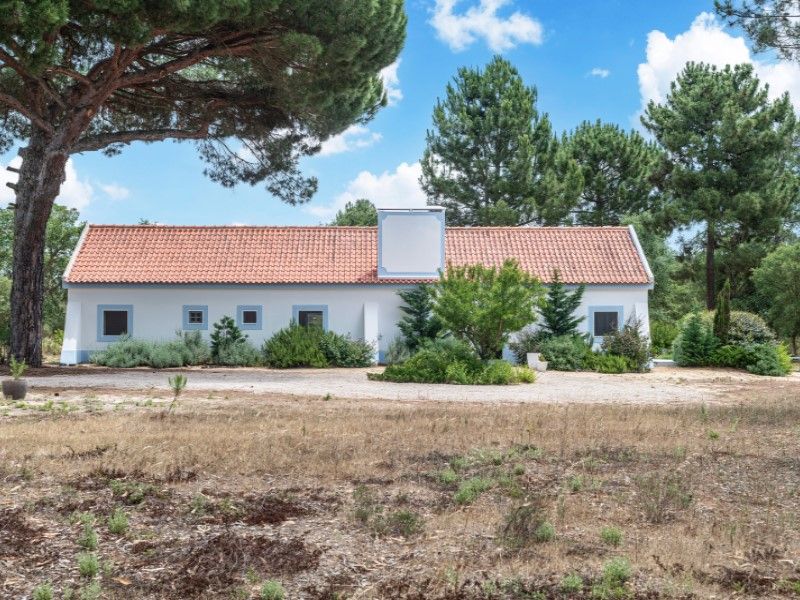 maison 8 Pièces en vente sur Grândola (7570)