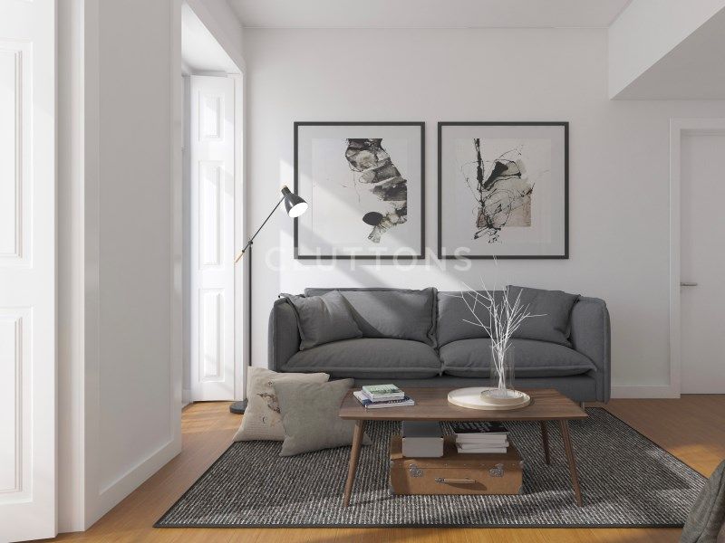 apartment 5 Rooms for sale on Lisboa (1170)
