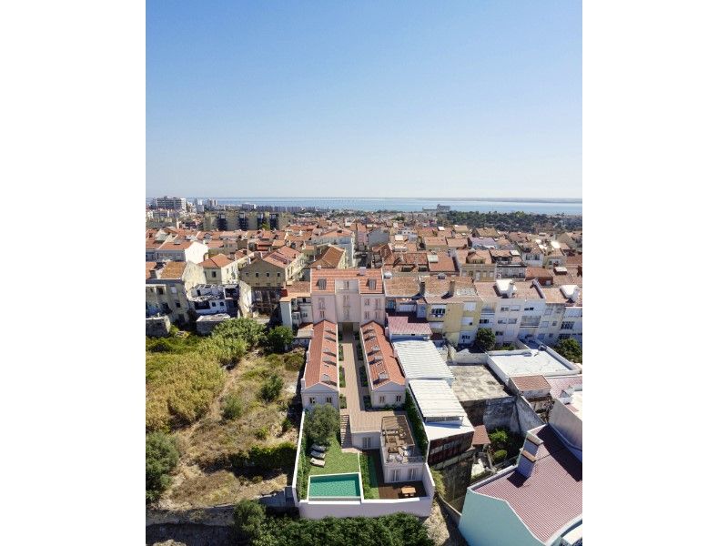apartment 4 Rooms for sale on Lisboa (1900)