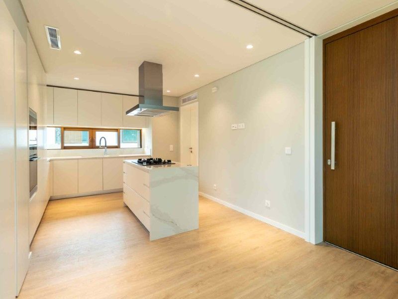 house 9 Rooms for sale on Cascais (2765)