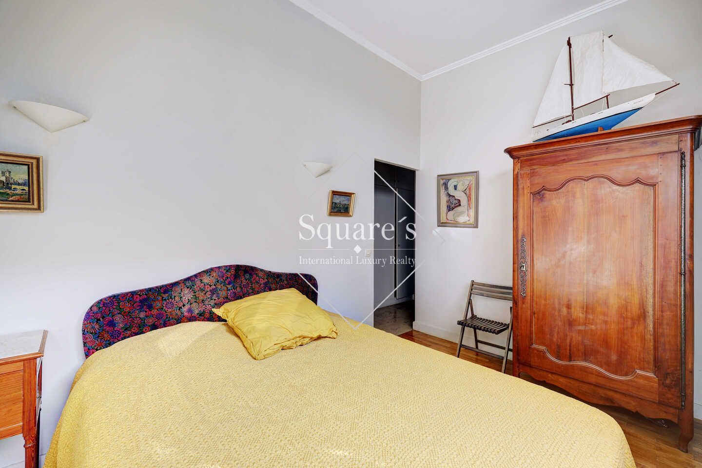 apartment 2 Rooms for sale on Neuilly-sur-Seine (92200)