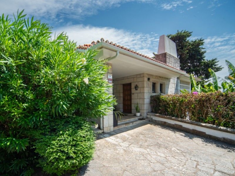 house 16 Rooms for sale on Cascais (2765)