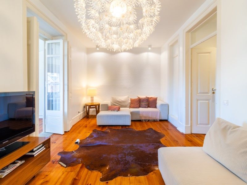 apartment 6 Rooms for sale on Lisboa (1150)