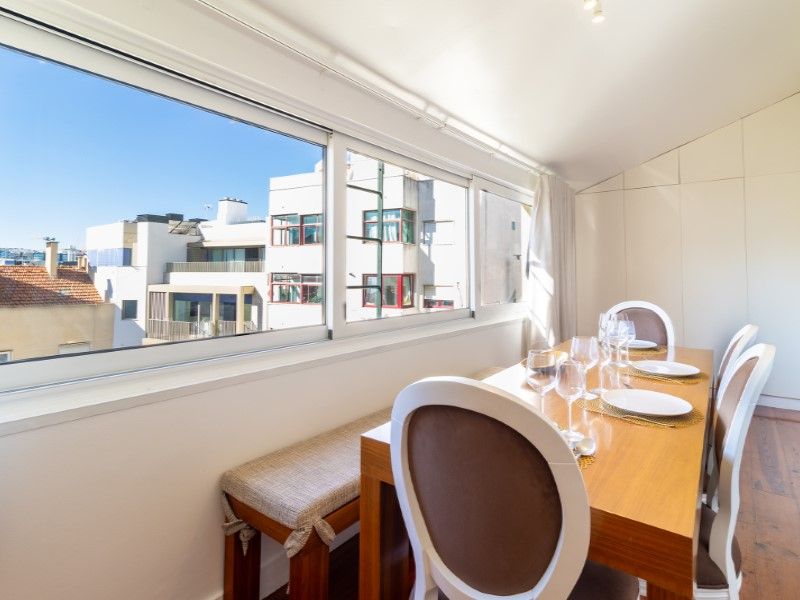 apartment 6 Rooms for sale on Lisboa (1150)