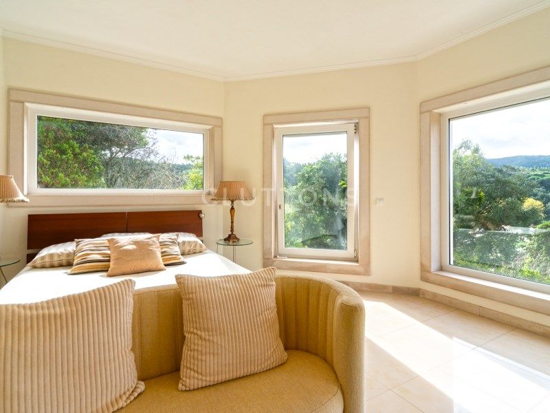 house 9 Rooms for sale on Sintra (2710)