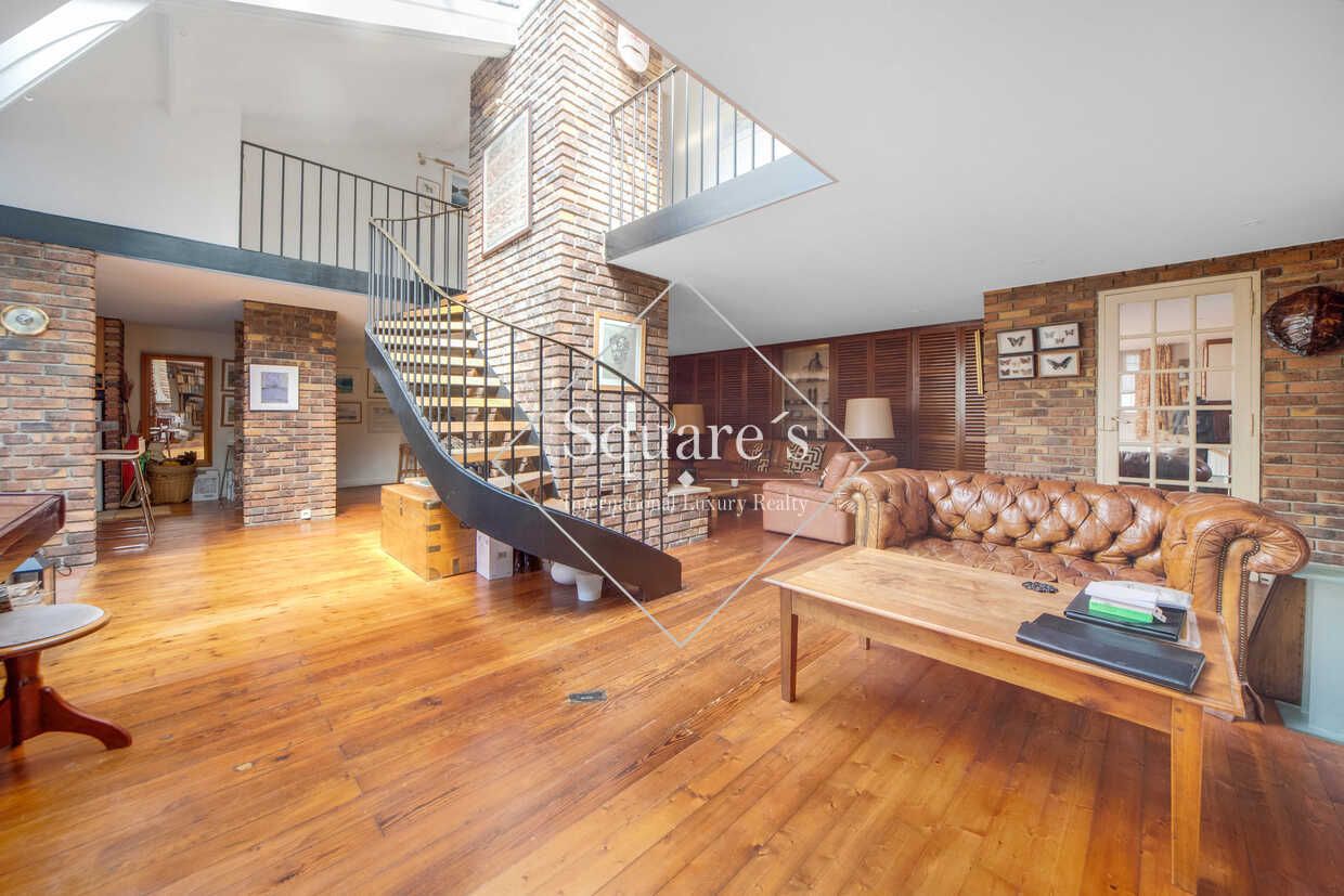 apartment 5 Rooms for sale on Paris 10ème (75010)