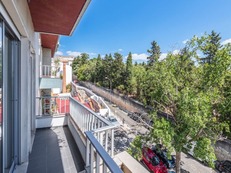 apartment 5 Rooms for sale on Lisboa (1350)