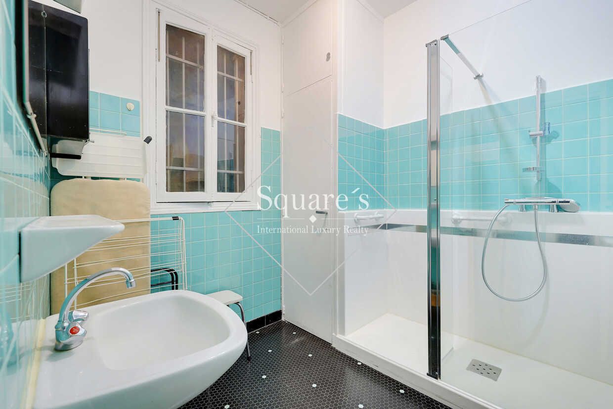 apartment 6 Rooms for sale on Neuilly-sur-Seine (92200)