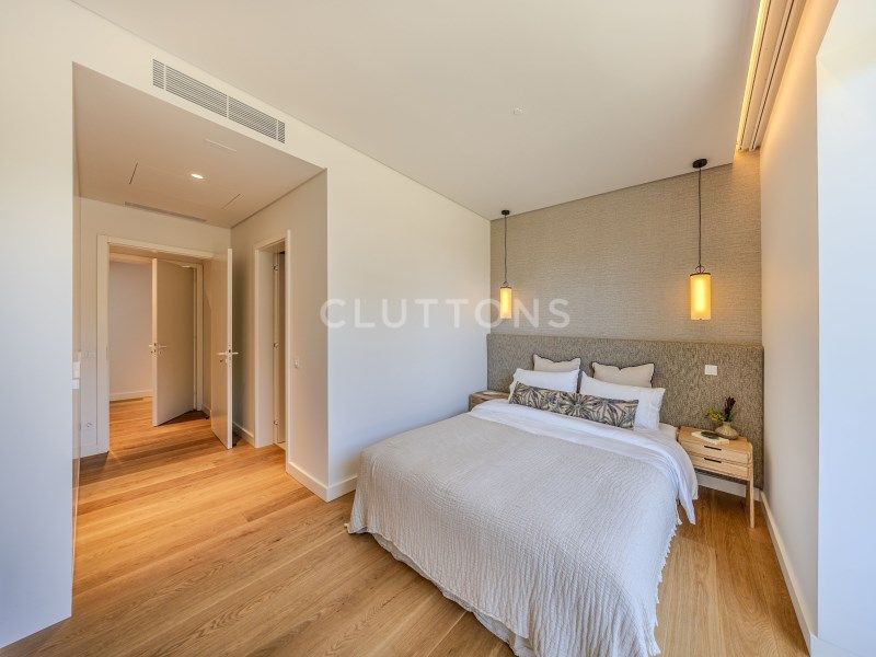 apartment 5 Rooms for sale on Loulé (8125)