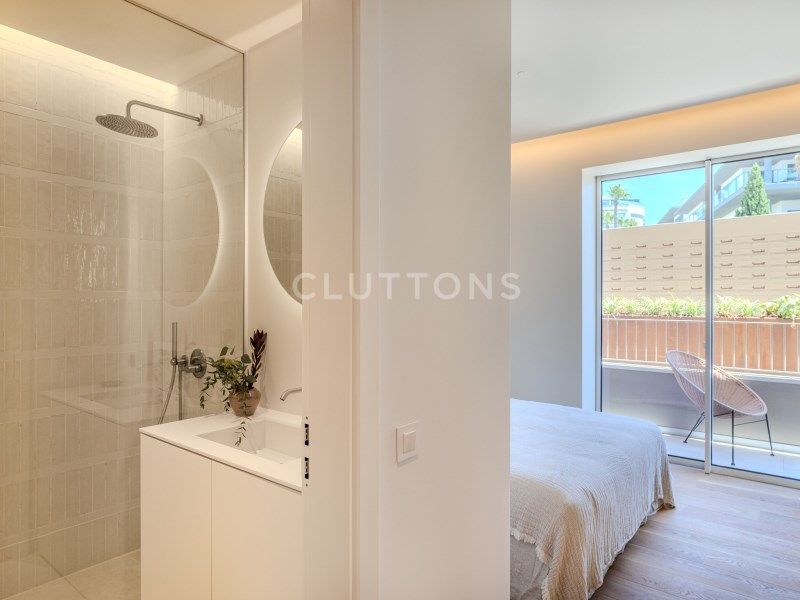 apartment 5 Rooms for sale on Loulé (8125)